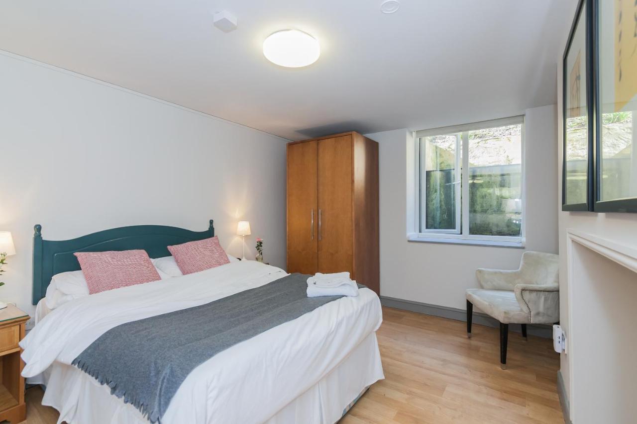 Townhouse No 12 Ξενοδοχείο Χάντερσφιλντ Εξωτερικό φωτογραφία