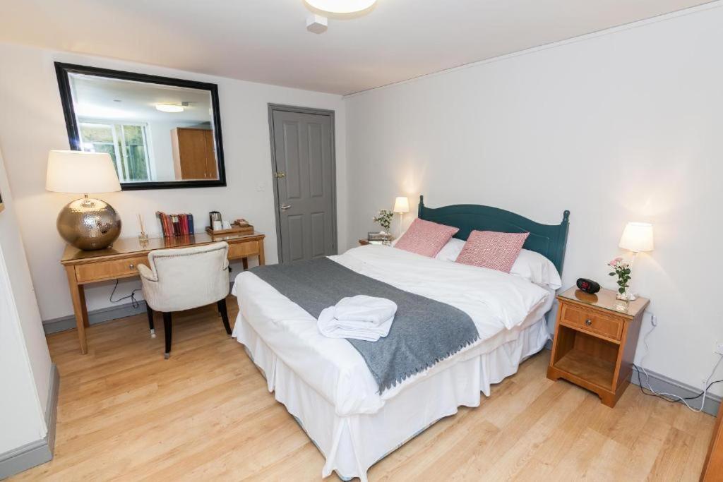 Townhouse No 12 Ξενοδοχείο Χάντερσφιλντ Εξωτερικό φωτογραφία